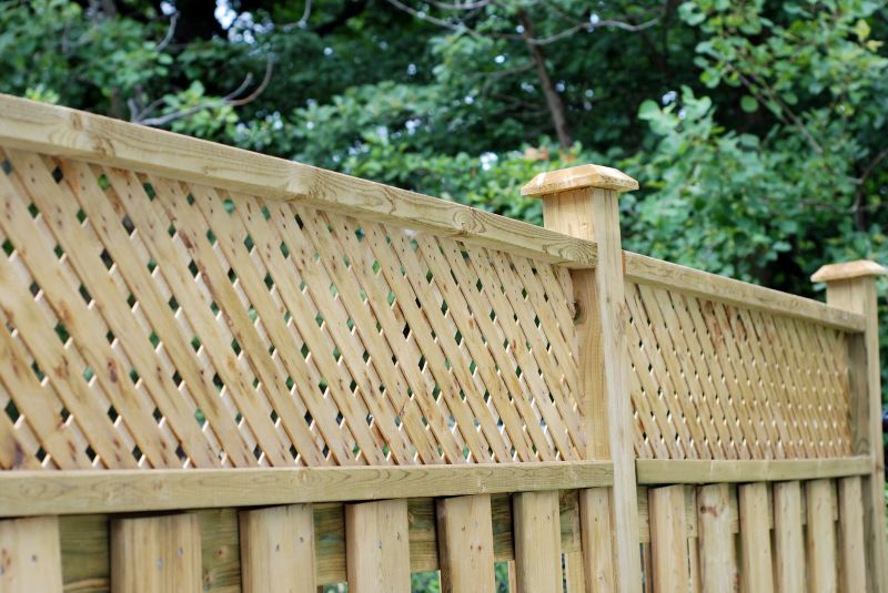 Pine Fence Installation in Sacramento, CA
